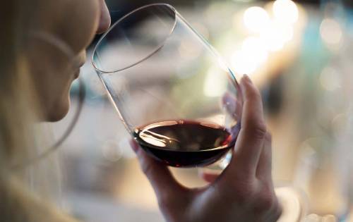38%感染新冠的葡萄酒專業(yè)人士陷入從業(yè)困境